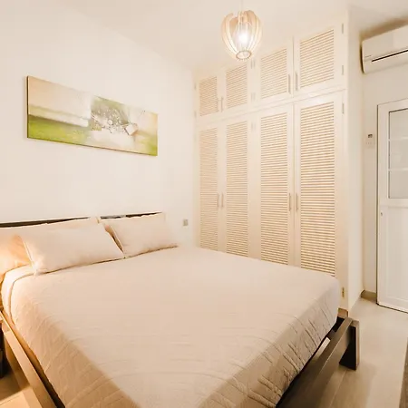 Old Town Reina Sofia 2 بويرتو ذيل كارمين