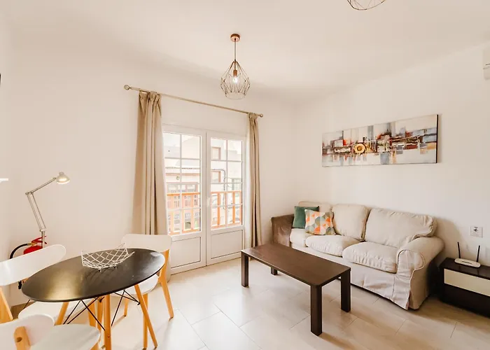 Old Town Reina Sofia 2 بويرتو ذيل كارمين